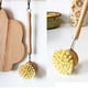 thumbnail image 5 of Cepillo de madera para platos, de bambú y cerdas naturales de fibra Tampico, ideal para limpiar parrillas, utensilios de cocina, ollas, sartenes, platos y cuencos., 5 of 8