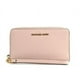 thumbnail image 2 of Cartera Michael Kors Multifunción Grande de Viaje Jet Set en Rosa Suave, 2 of 2