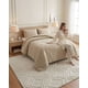 thumbnail image 2 of Cubrecama Plumón Sherwood de King con Fundas de Almohada, 2 of 6