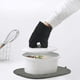 thumbnail image 3 of Xiao Hua Guantes de Cocina mini de Goma, Tapete de Olla Tipo Guante Resistente Al Calor 300 º F, Usados para Cocinar, Hornear, Superficie de Agarre Antideslizante y Anillo Colgante Guantes de, 3 of 3