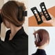 thumbnail image 4 of Pinzas para el cabello grueso de 4'', de plástico, antideslizantes, de tamaño jumbo, con sujeción fuerte, pinzas grandes, diseño francés, accesorios para peinar el cabello para mujeres y niñas., 4 of 7