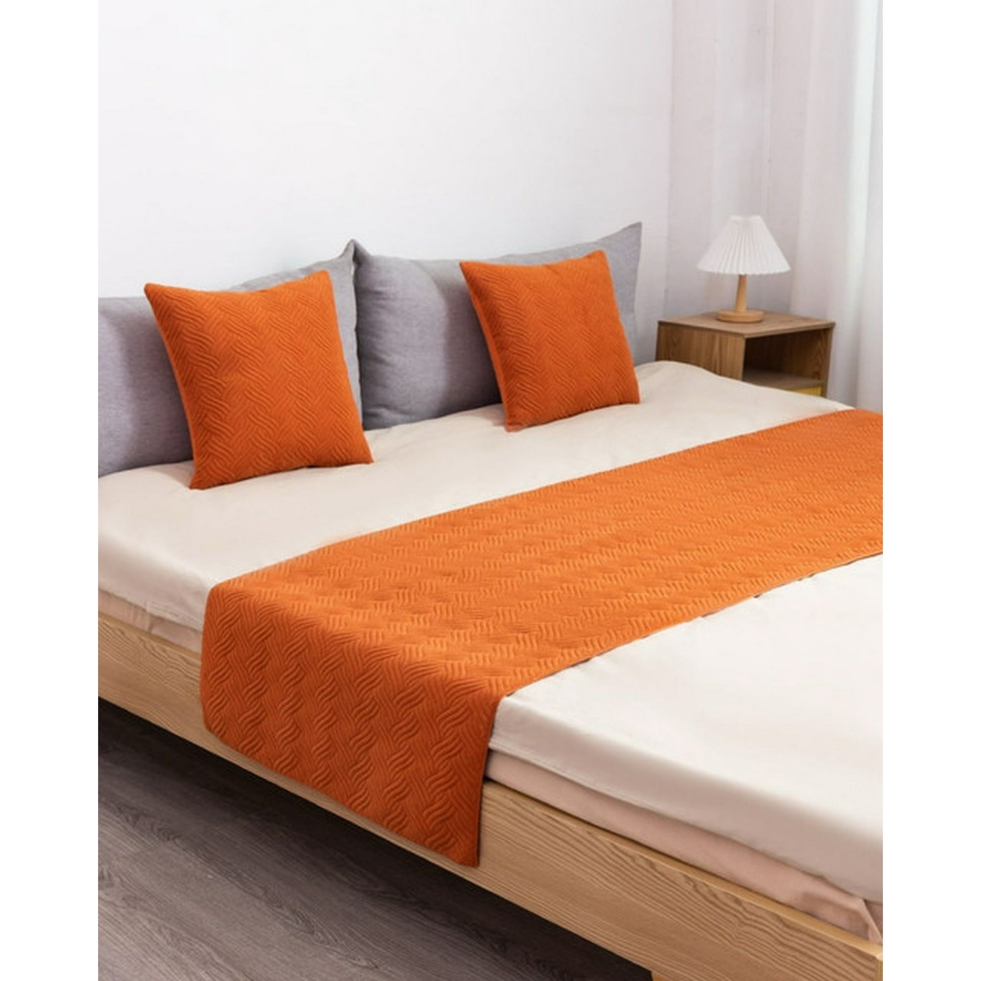 Todo Para El Hogar - Juego De Piecera De Cama Mas 2 Cojin Con Fundas Modelo Plush Naranja