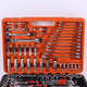 thumbnail image 2 of Set De Cajas De Dados De 150 Piezas Con 3 Chicharras Y Llave, 2 of 3