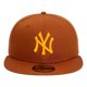 thumbnail image 1 of Jockey Gorra New Era 59Fifty New York Yankees League Essentials Coffee MLB, 1 of 4
