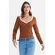 thumbnail image 1 of Polera Mujer Ajustado Cuello V Café, 1 of 4