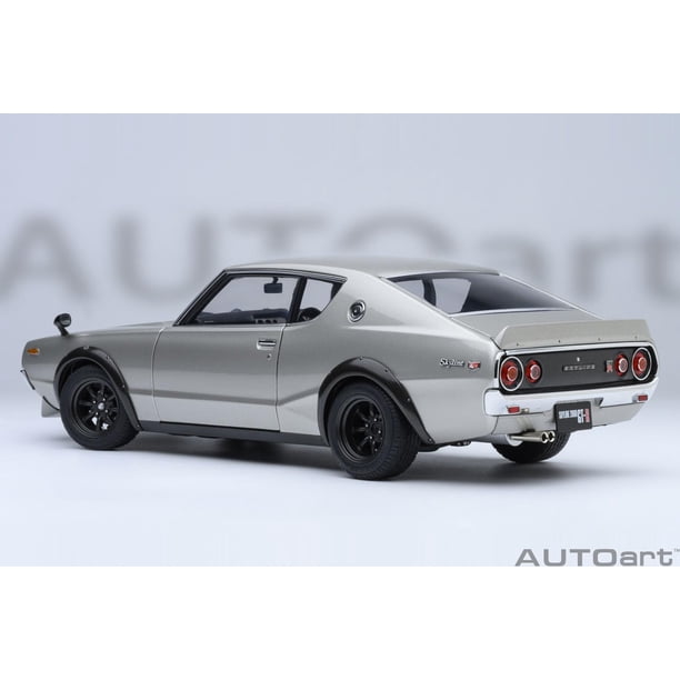 Auto de colección a escala 1/18 AUTOart Nissan Skyline 2000GT-R