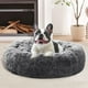 thumbnail image 1 of Cama para mascotas JOLLYVOGUE, relajante y abrazador de rosquillas para perros pequeños, 20 pulgadas, 1 of 3