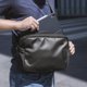 thumbnail image 5 of Bolso Urbano H02 para iPad 11″, 5 of 7