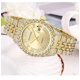 thumbnail image 3 of Reloj de Cuarzo Redondo con Pedrería, Caja de Aleación con Puntero, Correa de Acero Inoxidable, Reloj de Pulsera Impermeable, Accesorio Elegante Diario para Hombre y Mujeres, 3 of 8