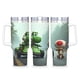 thumbnail image 1 of Yoshi Vaso aislado de acero inoxidable con asa, diseño temático, regalo para familia, amigos y fans; incluye pajita y encaja en el portavasos estándar, 40 oz, 1 of 6