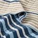 thumbnail image 4 of Quilt King 260x260 cm Azul a Rayas con Reverso Beige de Microfibra, 4 of 4