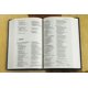thumbnail image 3 of Biblia HarperCollins de aspecto cuero, azul, con letras rojas, 3 of 7
