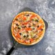 thumbnail image 4 of Pala para pizza Chicago Brick Oven 38 × 25 cm mango de 81 cm, 4 of 7