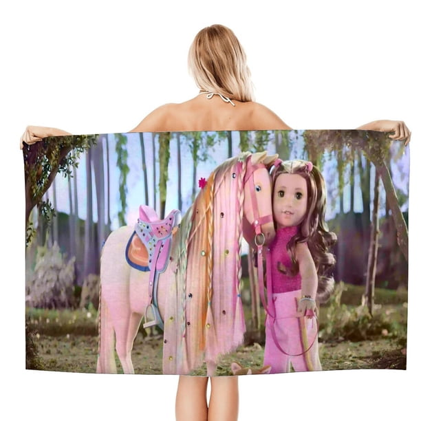 Muñeca American Girl Toalla de playa de secado rápido con diseño temático, regalo para mujeres y niñas, ideal para cumpleaños, fans, amantes de la música, uso en la playa o al aire libre, 78 × 160 cm