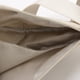 thumbnail image 2 of Banano Riñonera Urbano Impermeable Colores Lisos Unisex crema Talla Única, 2 of 6