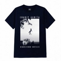 Fanshirt - Polera Estampada Charly Garcia Demoliendo Hoteles