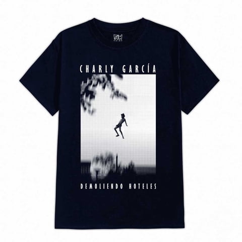 Fanshirt - Polera Estampada Charly Garcia Demoliendo Hoteles