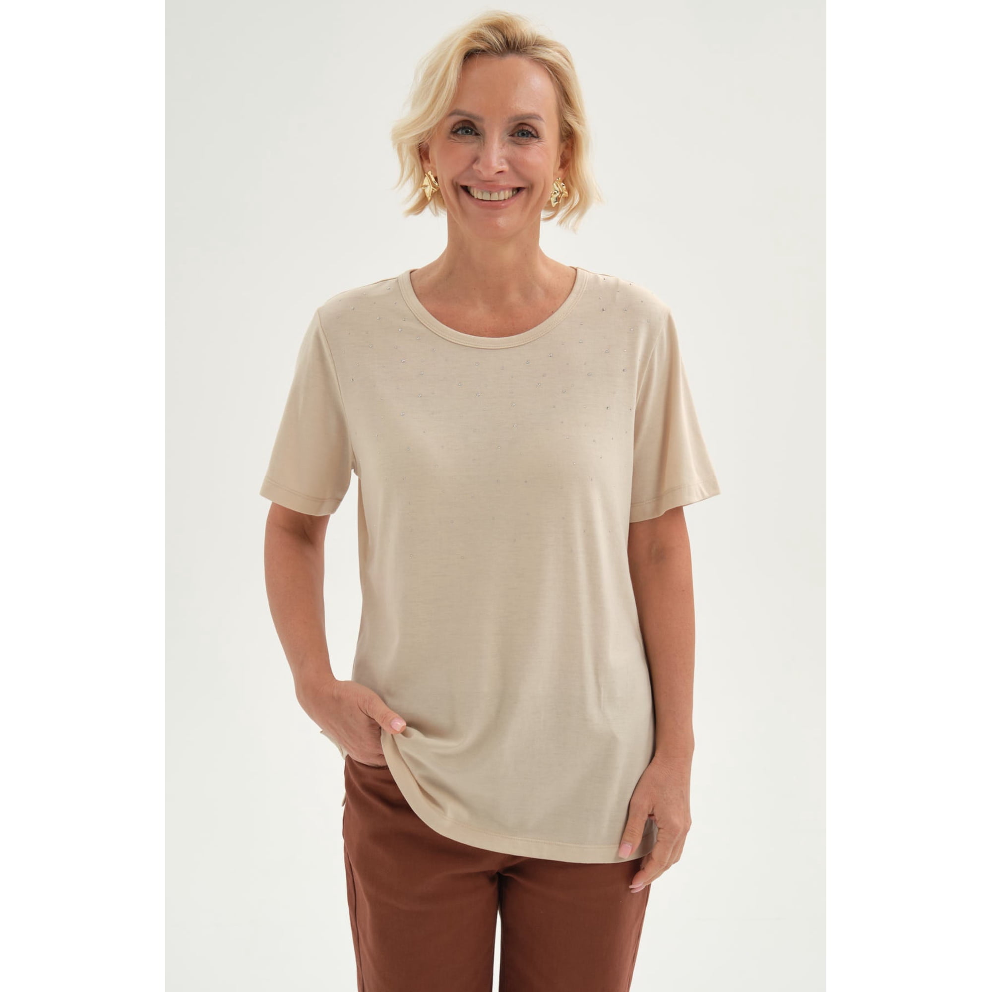 Fashionspark - Polera Mujer Con Tachas Beige