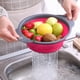 thumbnail image 3 of Juego de 3 coladores plegables Qimh de silicona redondos (2 de 4 cuartos y 1 de 2 cuartos), perfectos para escurrir pasta, verduras y frutas (verde, azul y morado)., 3 of 7