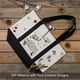 thumbnail image 3 of Bolsa de lona elegante con diseño superior y bolsillo externo, paquete de 30, 3 of 7