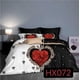 thumbnail image 1 of Cubrecama Quilt Verano 2 Plazas - Blanco Negro Corazon Hx072, 1 of 1
