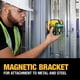 thumbnail image 2 of Nivel láser DEWALT 12V MAX DW0825LG de 5 puntos y líneas cruzadas, 2 of 3