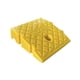 thumbnail image 1 of Rampa De Acera Práctica, Rampa De Puente Para Estacionamiento, Garaje, Muelle De Carga, Altura 7 Cm, Color Amarillo, 1 of 5