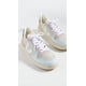 thumbnail image 2 of Tenis V 10 Suede Mujer Jade White Multico, 2 of 3