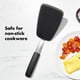 thumbnail image 4 of Turner OXO Good Grips, grande, de silicona y acero inoxidable flexible, 4 of 6
