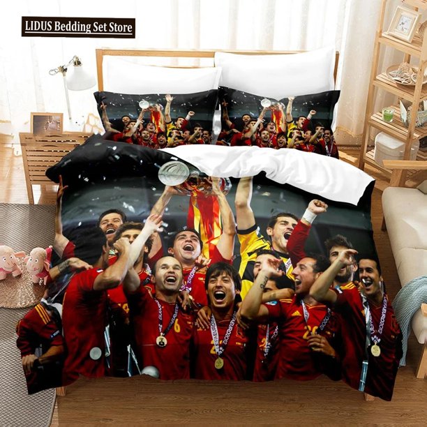 x2351 Bed SheetsFootball Star CR Soccer Bedding Set Boys Girls Twin Size Duvet Cover Pillowcase Bed Boys Adult Fashion Home Textileextile 3-Piece Bedding Set (1 Duvet Cover + 2 Pillow Shams) nj2351