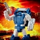 thumbnail image 3 of Figura de acción Transformers Generations War for Cybertron, 3 of 3