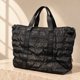 thumbnail image 1 of Bolso Tote Puffer Mujer Grande 25l Acolchado Nylon Viaje Gym Negro, 1 of 3