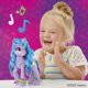 thumbnail image 5 of Toy My Little Pony Make Your Mark Izzy Moonbow con sonidos, 5 of 9