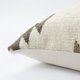 thumbnail image 4 of Almohada decorativa Rizzy Home T13806 con relleno de plumón de 55 x 55 cm, color beige, 4 of 4