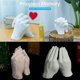 thumbnail image 2 of Kit de Moldeo de Manos Godora para Parejas, Detalle Fino, 2 of 9