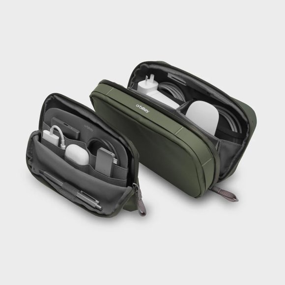 Bolsa de almacenamiento Orbitkey 2 en 1 para accesorios tecnológicos