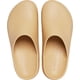 thumbnail image 4 of Zapatos Crocs Dylan Clog Mule Platform de piel de trigo para mujer, 4 of 7