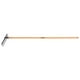 thumbnail image 1 of Rastrillo Curvo Liviano 16 Dientes Mango Madera 145Cm, 1 of 3