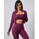 thumbnail image 2 of Set Deportivo para Mujer de 3 Piezas: Chaqueta, Calza de Tiro Alto y Top Strapless, 2 of 8