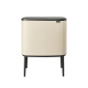 thumbnail image 1 of Basurero Bo Touch 11 + 23 Lt Soft Beige, 1 of 3