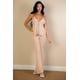 thumbnail image 1 of Conjunto de Top Halter con Espalda Descubierta y Abertura Delantera y Pantalones Acampanados, 1 of 2