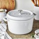 thumbnail image 4 of STAUB Cazuela de Hierro Fundido 4 cuartos redonda, Fabricada en Francia, Rinde 3‑4 personas, Blanco, 4 of 8