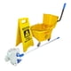 thumbnail image 1 of Pack Carro Aseo Estrujador 32L + Aviso Piso Mojado + trapeador, 1 of 2
