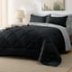 thumbnail image 1 of Juego de edredón Bedsure, tamaño completo, reversible, negro, 7 piezas, 1 of 3