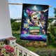 thumbnail image 5 of Los Vecinos Green-bandera de jardín temática. Regalo perfecto para fans, amigos y familiares, ideal para actividades al aire libre y decoración de fiestas.28CM*45CM, 5 of 5