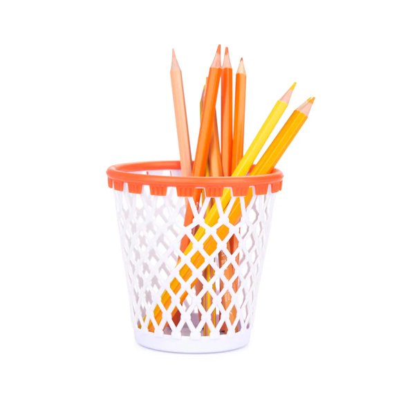 Porta lápices Balvi con diseño de cesta de baloncesto