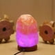 thumbnail image 5 of Lámpara de sal del Himalaya con LED de colores cambiantes, lámpara de sal de cristal con alimentación USB, luz natural para paisajes., 5 of 8