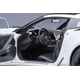 thumbnail image 4 of Autoart Auto de colección 2019 Chevy Corvette C7 ZR1 Arctic White escala 1/18, 4 of 9