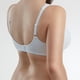 thumbnail image 2 of Sosten Copa Minimizer Blonda Flores Mujer 13012-7, 2 of 3