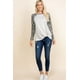 thumbnail image 2 of CCWHOLESALESCLOTHINGS Top Casual de Mujer de Felpa Francesa con Giro Lateral y Estampado Animal, 2 of 5